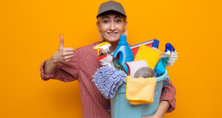 Another advantage of hiring a house maid service in Vancouver is that the cleaners come with the most effective tools and products at no extra cost to you. 